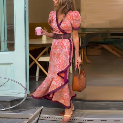 DFFRNT® | Elegante Roze Maxi Dress met Korte Mouwen