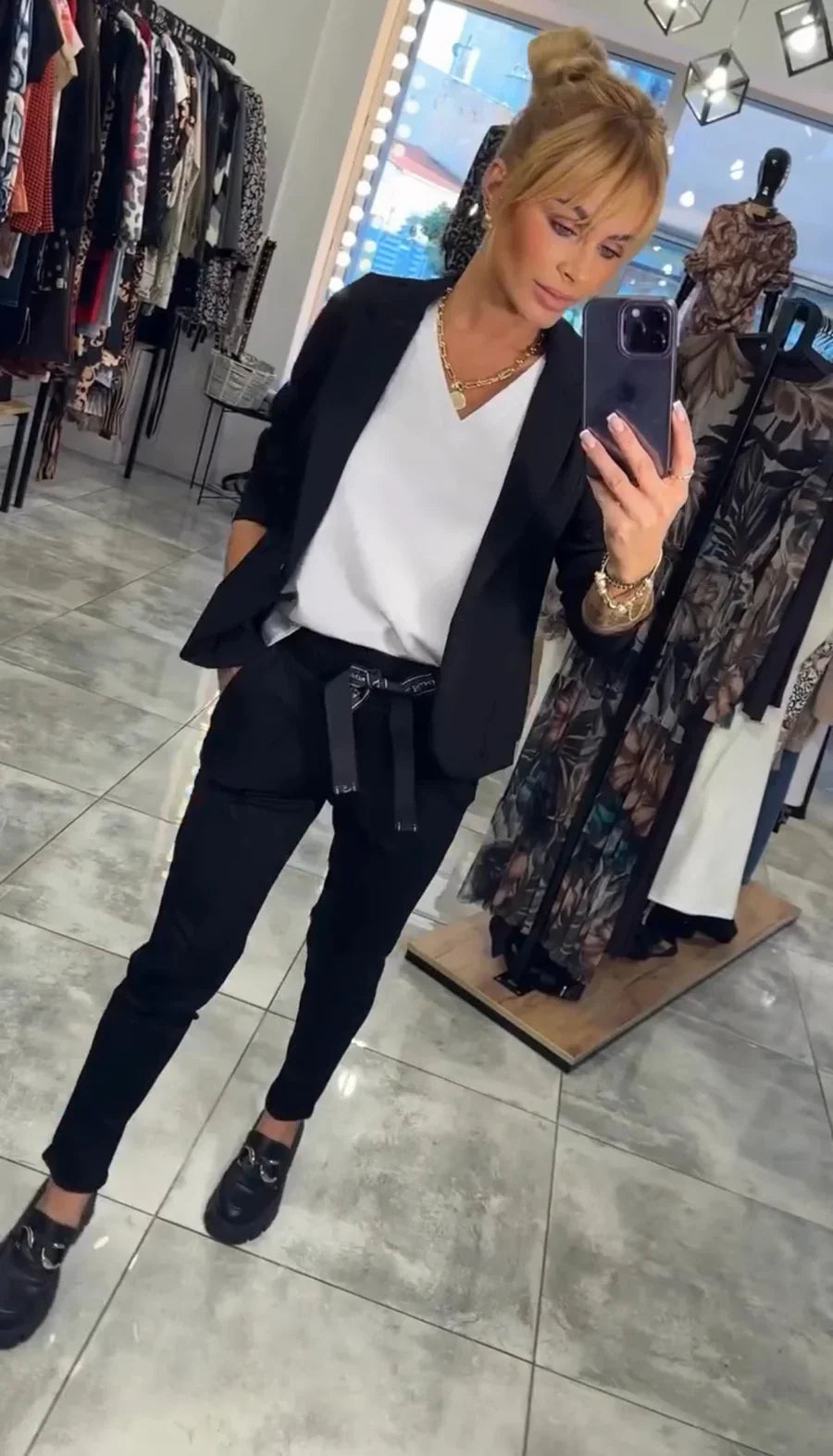 DFFRNT® | Tweedelige set met zachte blazer & relaxte joggers