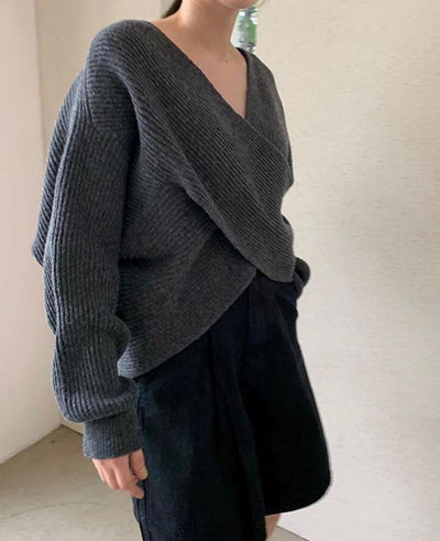 DFFRNT® | Elegante kruisgebreide trui