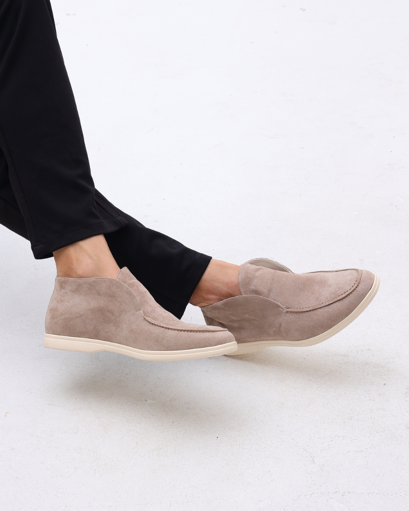 DFFRNT® | Hoge Suede Loafers