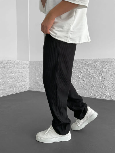 DFFRNT® | Relaxte geribbelde broek