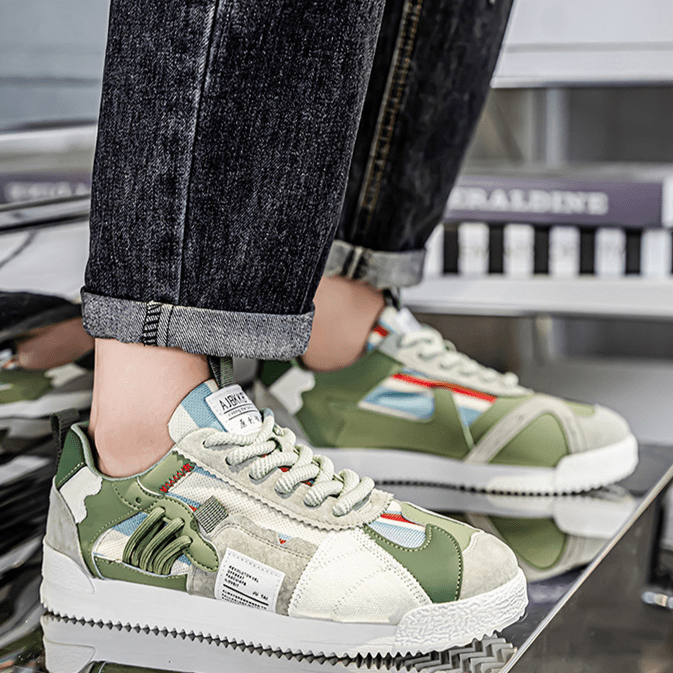 DFFRNT® | Limited Edition Retro Sneakers